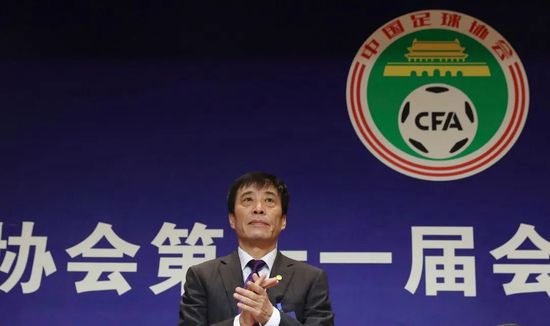 男男下药顶撞喘嗯啊h男男视频